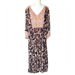 NWT Aveology Elodie Border Paisley Maxi Dress